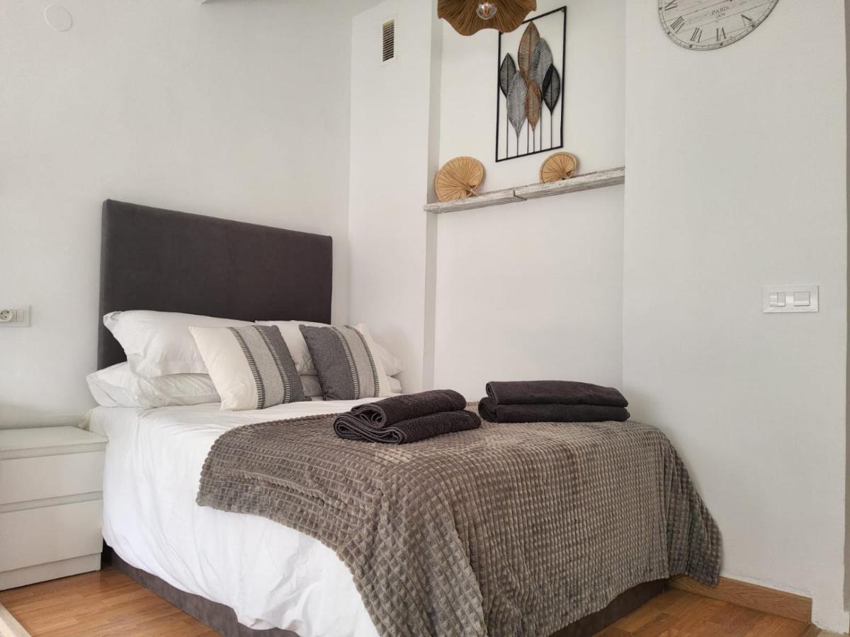 Tranquility Studio Apartment Malaga Luaran gambar